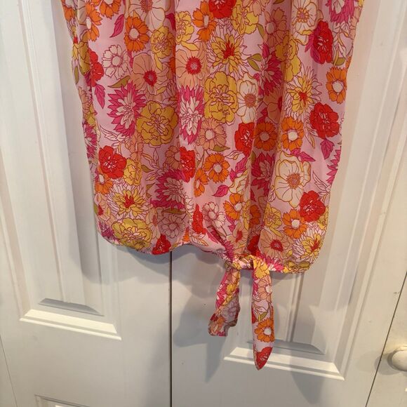 Sienna Sky Floral Tank Top Size Small - Picture 5 of 9